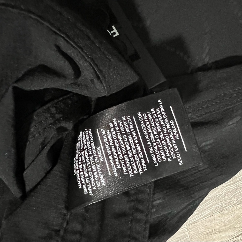 NWT Former Merchandise Men Radio Wave Swim Trunk Shorts Black Size 38 - Picture 11 of 11